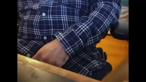 catmandoo21001 online show from March 6, 2026, 8:27 pm