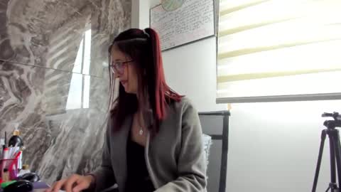 CATT EVANS online show from February 24, 2025, 5:31 pm