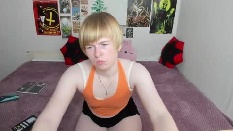 Snapshot of cattie_w_ chatting on May 20, 2026, 1:12 am cattie_w_ online show from May 20, 2026, 1:12 am