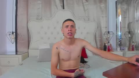 CattyANDnicky online show from November 5, 2025, 2:22 am