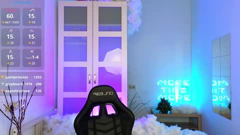 caty_cuddly online show from December 21, 2024, 12:31 am