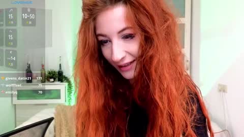 caty_cuddly online show from February 7, 2025, 9:05 am