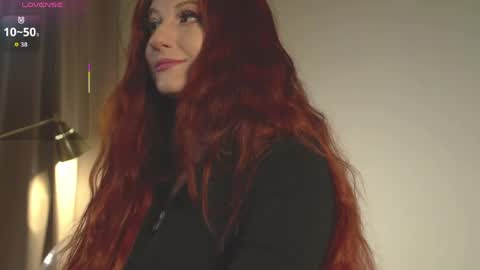 caty_cuddly online show from May 26, 2026, 11:56 pm