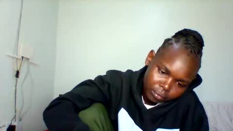 Mecy online show from December 2, 2024, 8:00 pm