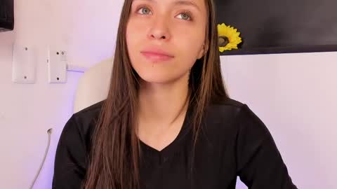 Snapshot of cayetana_01 chatting on May 27, 2026, 7:00 pm cayetana online show from May 27, 2026, 7:00 pm
