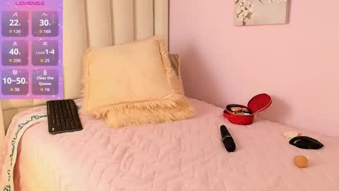 Snapshot of caylin_jordan chatting on April 25, 2026, 7:11 am Cay online show from April 25, 2026, 7:11 am