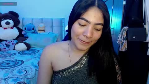 Snapshot of caylinn19 chatting on September 14, 2025, 4:55 am Caylinn online show from September 14, 2025, 4:55 am