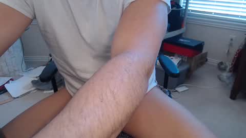 Snapshot of cb20001304 chatting on January 13, 2025, 3:58 pm cb20001304 online show from January 13, 2025, 3:58 pm