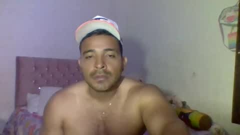 Snapshot of ccamilo_ chatting on April 27, 2026, 3:10 pm camilo online show from April 27, 2026, 3:10 pm