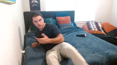 Rivs online show from February 7, 2025, 9:37 pm