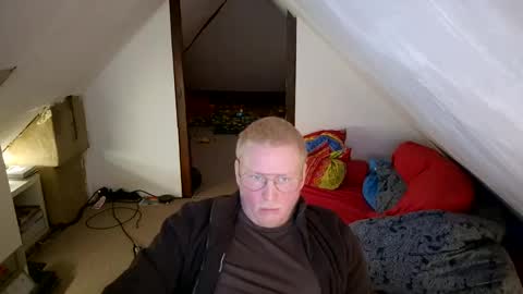 Snapshot of cebas chatting on February 5, 2025, 9:46 am cebas online show from February 5, 2025, 9:46 am