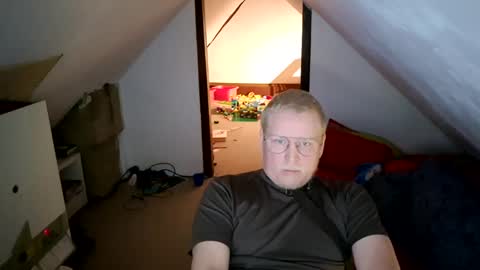 Snapshot of cebas chatting on February 13, 2025, 9:51 am cebas online show from February 13, 2025, 9:51 am