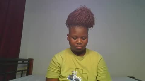 ceepretty25 online show from March 22, 2026, 12:14 am