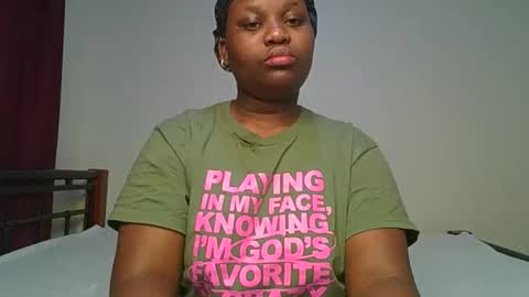 ceepretty25 online show from May 19, 2026, 12:16 am