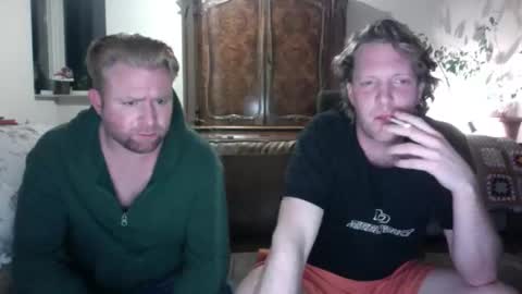 Snapshot of ceezeee chatting on December 29, 2024, 2:06 am ceezeee online show from December 29, 2024, 2:06 am