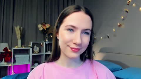 Josie Manesi online show from February 19, 2025, 7:38 pm