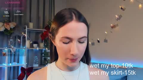 Josie Manesi online show from March 2, 2025, 10:38 pm