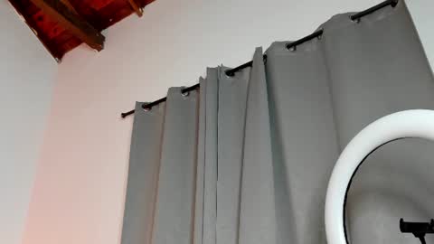 celene_rosejs online show from July 4, 2026, 7:31 pm