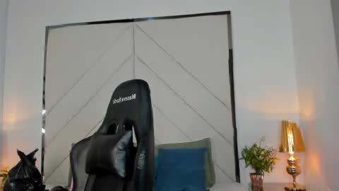 celene_rosejs online show from July 24, 2026, 7:23 pm