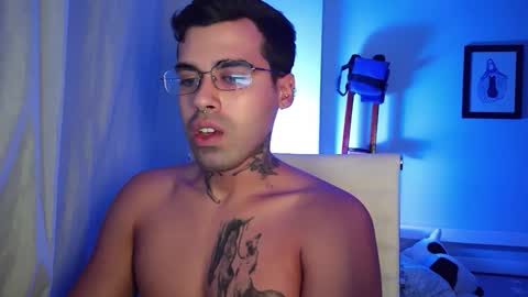 Celes online show from October 18, 2025, 11:27 pm