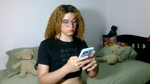 Snapshot of celessteseductora chatting on May 20, 2026, 6:58 pm celessteseductora online show from May 20, 2026, 6:58 pm