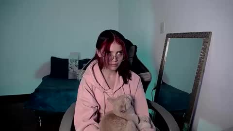 Snapshot of celeste__666 chatting on December 2, 2025, 2:23 pm celeste__666 online show from December 2, 2025, 2:23 pm