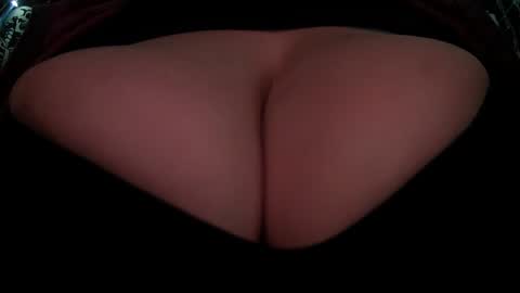 Snapshot of celeste_bbw_ chatting on January 1, 2025, 9:49 am Celeste online show from January 1, 2025, 9:49 am