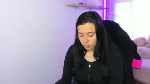 celeste_bonnet1 online show from November 13, 2025, 7:24 pm