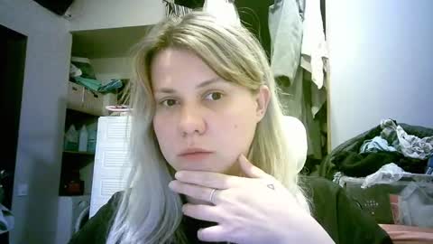 Snapshot of celeste_naughty_ chatting on May 5, 2026, 10:23 am celeste_naughty_ online show from May 5, 2026, 10:23 am