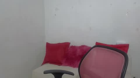 celeste_shinny online show from March 8, 2026, 2:04 am