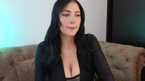 Snapshot of celeste_tailor_ chatting on February 4, 2025, 5:34 pm Celeste Tailor online show from February 4, 2025, 5:34 pm