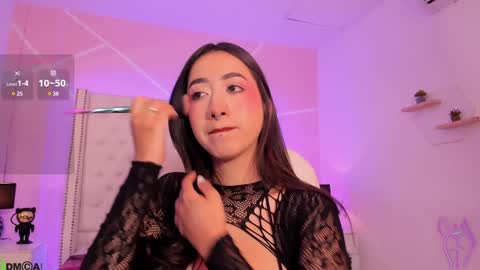 Snapshot of celeste_wayne chatting on December 20, 2024, 7:50 pm Celeste Wayne online show from December 20, 2024, 7:50 pm