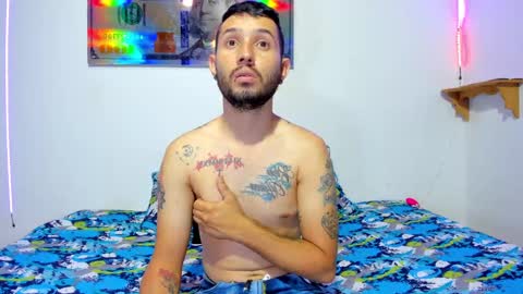 Snapshot of celeste_y_pipe chatting on February 3, 2025, 3:42 am Celeste Y Pipe online show from February 3, 2025, 3:42 am