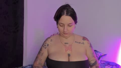 Snapshot of celeste_y_pipe chatting on February 7, 2026, 7:01 am Celeste Y Pipe online show from February 7, 2026, 7:01 am