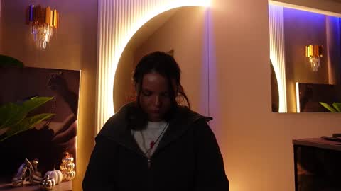 CelesteBailey online show from November 8, 2025, 4:45 am