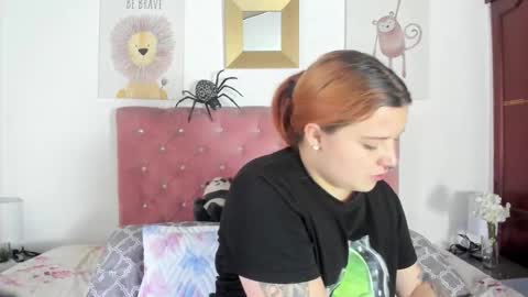 Snapshot of celesteredds chatting on October 23, 2025, 11:20 am Celeste online show from October 23, 2025, 11:20 am