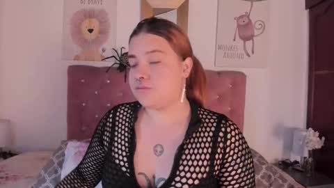 Snapshot of celesteredds chatting on October 29, 2025, 11:23 am Celeste online show from October 29, 2025, 11:23 am