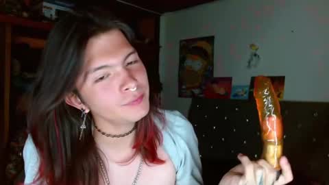 Snapshot of celesteswett chatting on January 12, 2025, 3:49 am I am Valentinn online show from January 12, 2025, 3:49 am