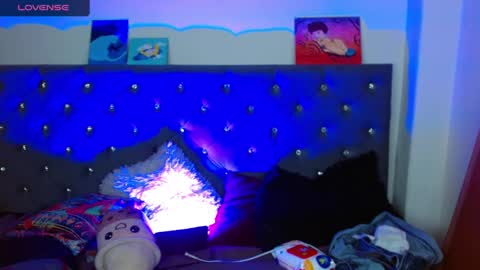 Snapshot of celesteswett chatting on February 23, 2025, 1:35 am I am Valentinn online show from February 23, 2025, 1:35 am