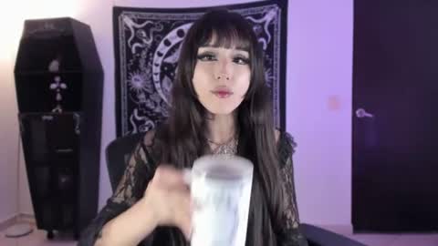   online show from July 25, 2026, 2:53 am