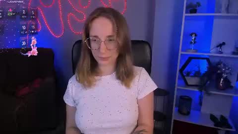 Celia online show from July 28, 2026, 12:18 am