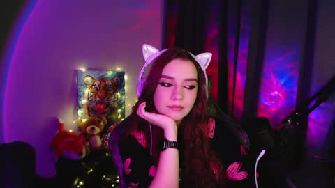 Snapshot of celia_sensual_ chatting on June 4, 2026, 7:53 pm celia_sensual_ online show from June 4, 2026, 7:53 pm