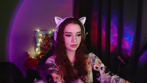 Snapshot of celia_sensual_ chatting on June 5, 2026, 8:14 pm celia_sensual_ online show from June 5, 2026, 8:14 pm