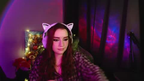 Snapshot of celia_sensual_ chatting on June 30, 2026, 8:43 pm celia_sensual_ online show from June 30, 2026, 8:43 pm