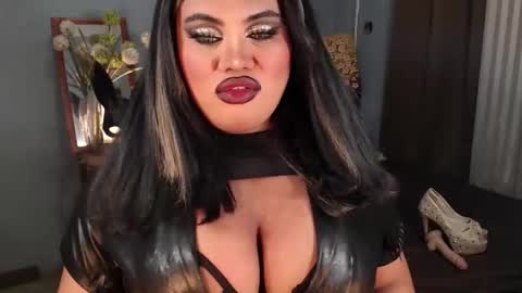 cellinekittcumerr online show from October 9, 2025, 2:37 pm