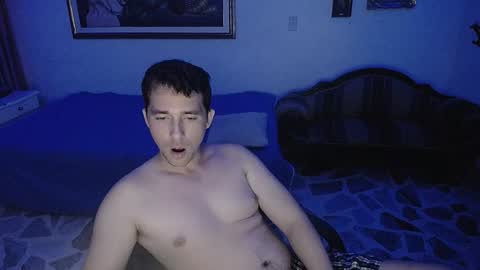 Snapshot of centurionjohnny chatting on December 19, 2024, 10:45 am centurionjohnny online show from December 19, 2024, 10:45 am