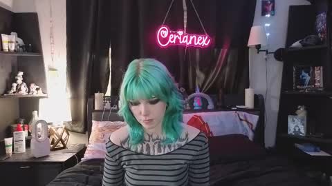 Snapshot of cerianex chatting on September 26, 2025, 10:36 pm Averi online show from September 26, 2025, 10:36 pm