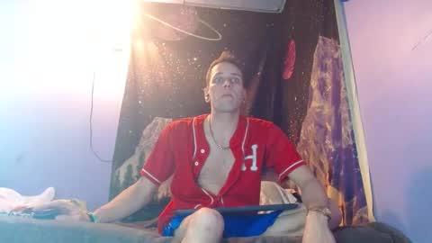 Snapshot of cguffey2284 chatting on January 2, 2025, 4:41 am cguffey2284 online show from January 2, 2025, 4:41 am