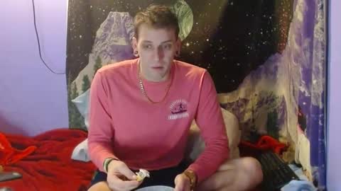 Snapshot of cguffey2284 chatting on January 6, 2025, 2:15 am cguffey2284 online show from January 6, 2025, 2:15 am