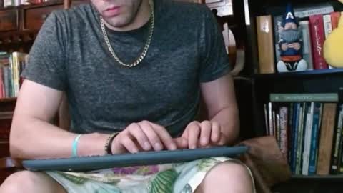 Snapshot of cguffey2284 chatting on February 17, 2025, 7:26 am cguffey2284 online show from February 17, 2025, 7:26 am